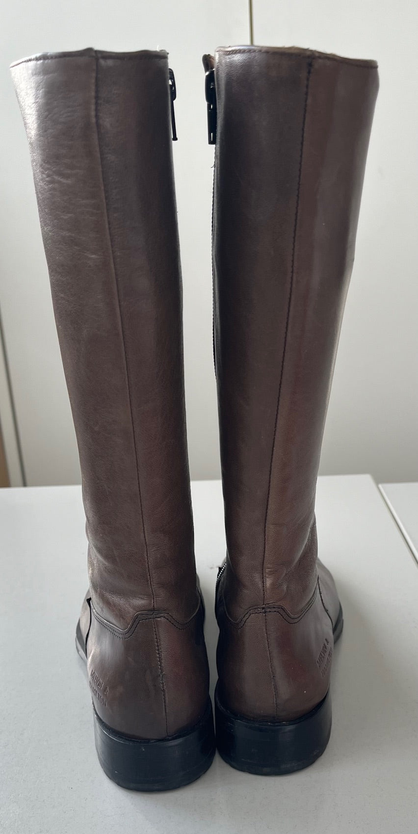 Braune Stiefel